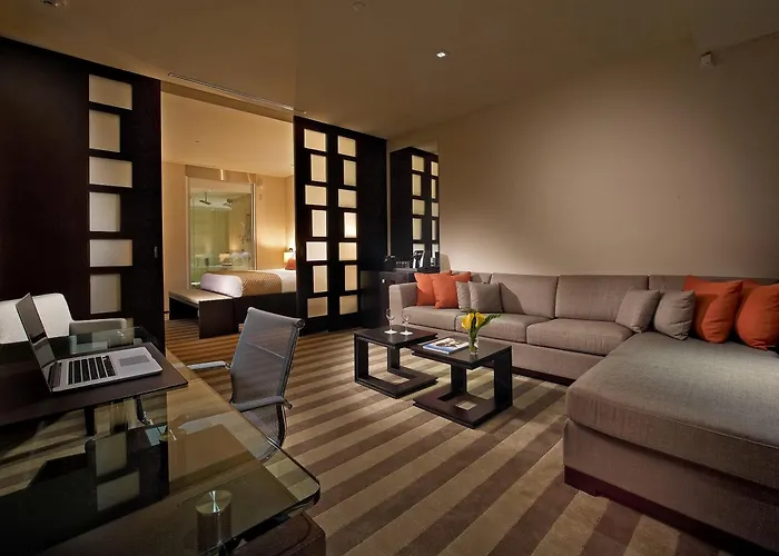 Romantic Hotels in Miami Springs