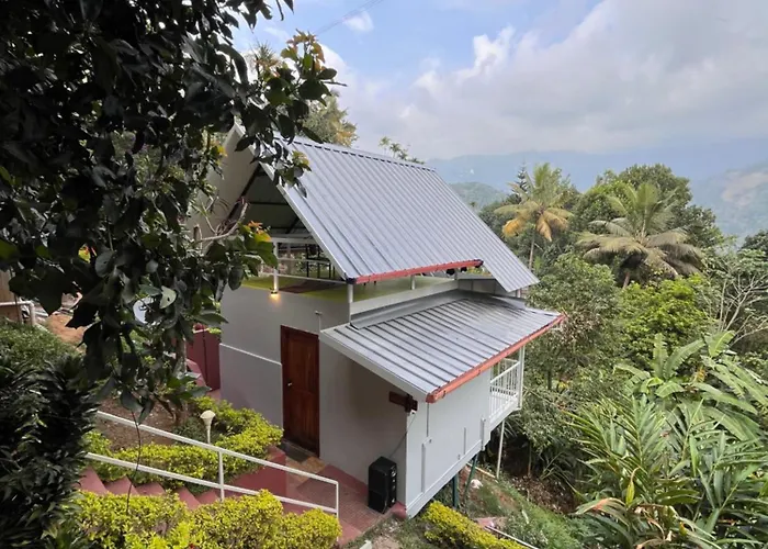 Romantic Hotels in Munnar