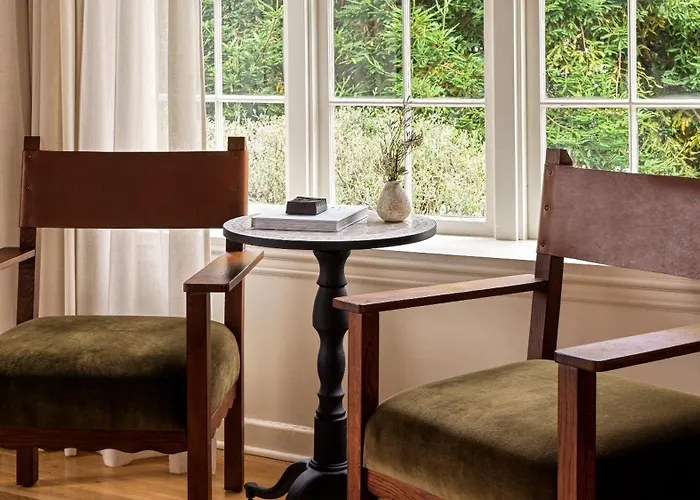 Romantic Hotels in Carmel-by-the-Sea