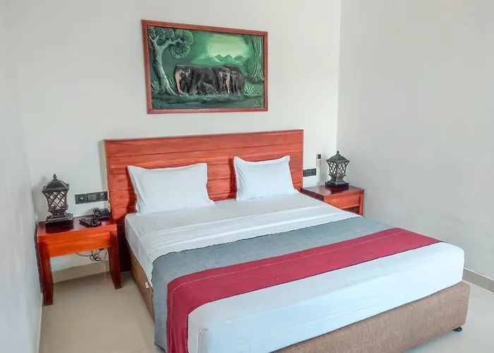 Romantic Hotels in Pinnawala (Kegalle)