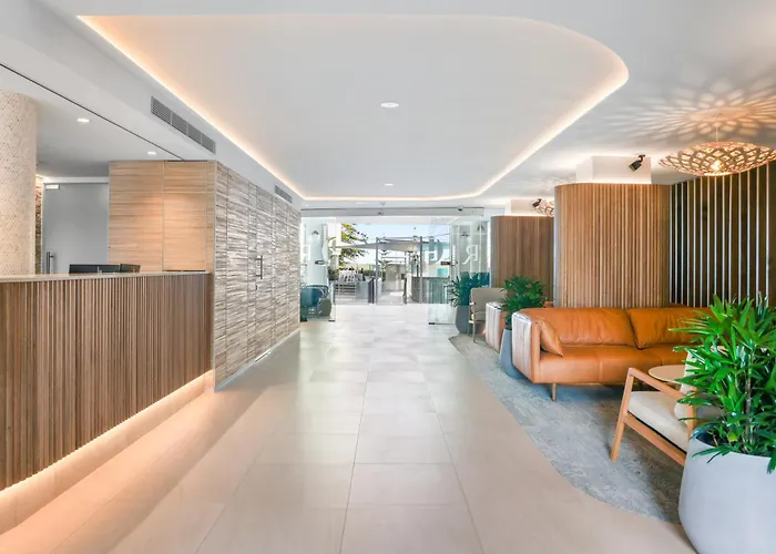 Romantic Hotels in Caloundra