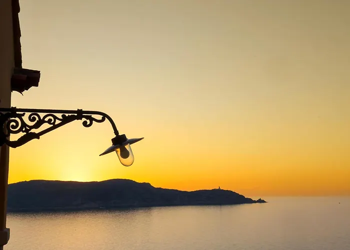 Romantic Hotels in Calvi (Corsica)