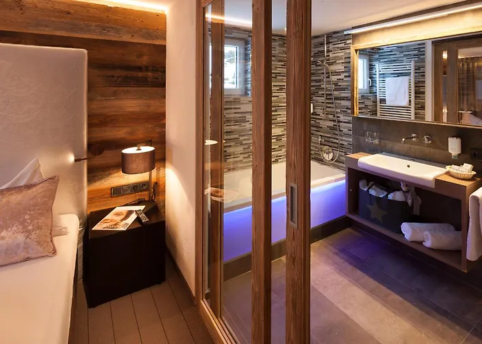 Romantic Hotels in Damuels