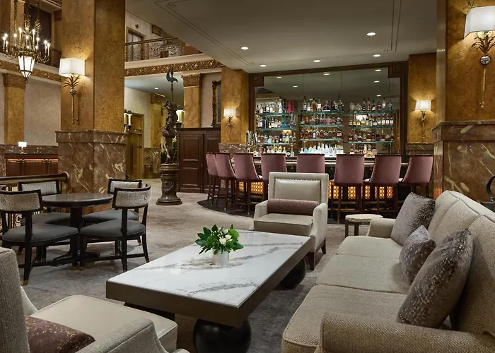 Romantic Hotels in Milwaukee