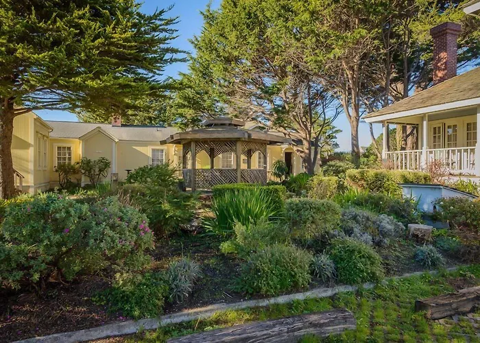 Romantic Hotels in Mendocino