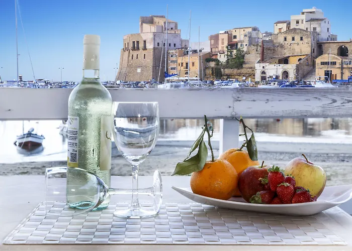 Romantic Hotels in Castellammare del Golfo