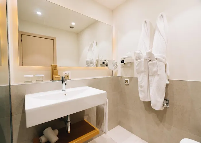 Romantic Hotels in Puerto De Mogan
