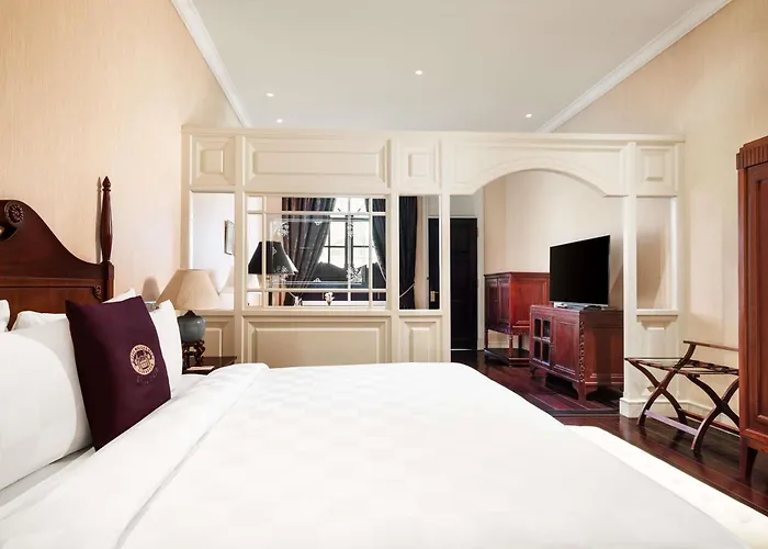 Romantic Hotels in Surabaya