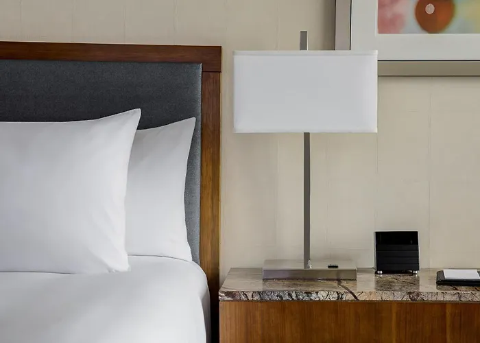 Romantic Hotels in Baltimore
