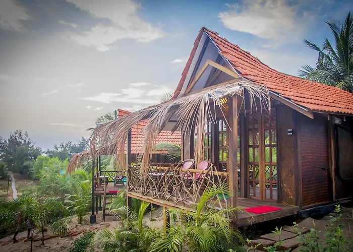 Romantic Hotels in Baga