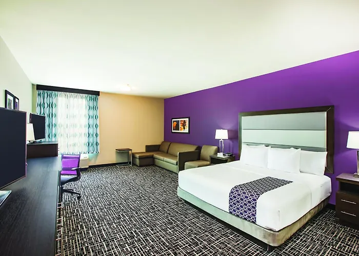 Romantic Hotels in McAllen